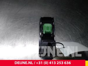 Volkswagen Transporter Electric window switch O48523 photo 2
