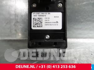 Ford Fiesta Combischakelaar ramen O48632 foto 3