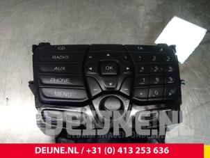 Ford Transit Radio control panel O48702 photo 2