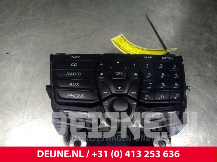 Ford Transit Radio control panel O48703