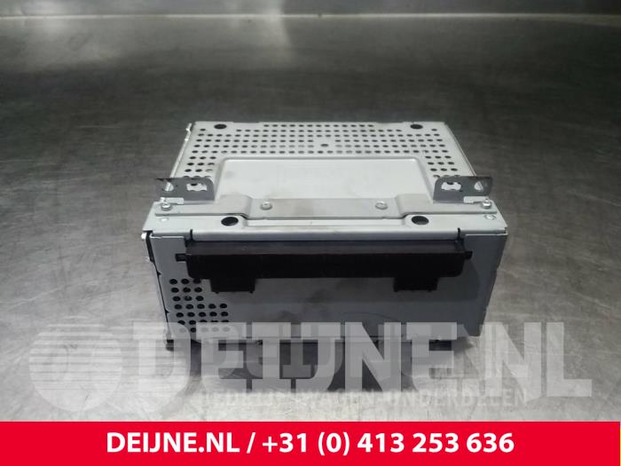 Ford Transit CD Speler O48731