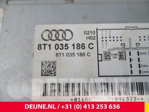 Audi A4 Radio O48747 foto 2