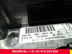 Ford Transit Custom Radio O48768 photo 4