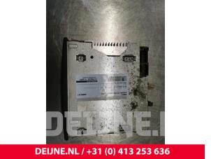 Nissan Primastar Radio O48974 foto 2
