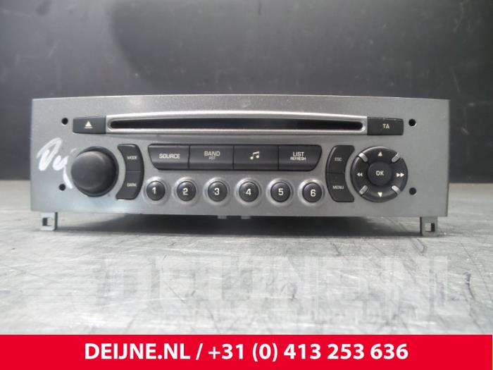 Peugeot 308 Radio O49045