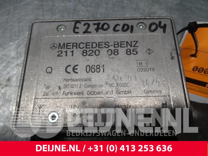 Mercedes E-Klasse Telefon Modul O49081