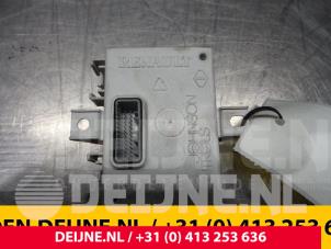 Renault Master Navigatie Module O49128 foto 3