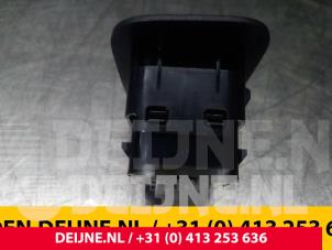 Mercedes C-Klasse Stoelverstellings Schakelaar O49228 foto 2