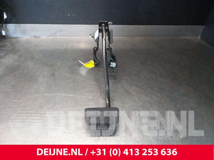 Mercedes Vito Rempedaal O49361