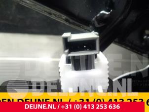 Mercedes Vito Rempedaal O49363 foto 2
