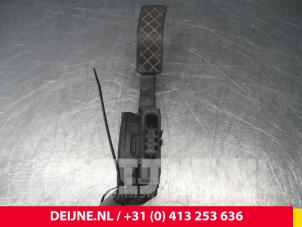 Audi A4 Accelerator pedal O49367 photo 2