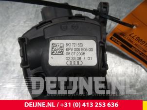 Audi A4 Accelerator pedal O49367 photo 3