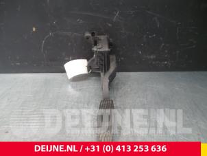 Opel Meriva Accelerator pedal O49428 photo 2