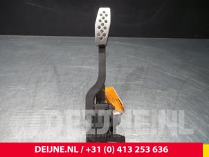 Opel Tigra Gaspedaal O49432 foto 3