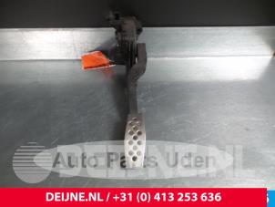 Opel Tigra Gaspedaal O49432 foto 2