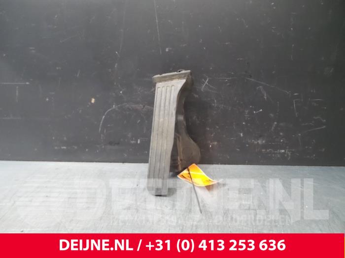 Volkswagen Golf Accelerator pedal O49445