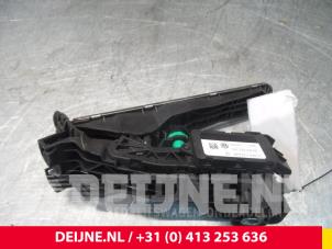Volkswagen Golf Gaspedaal O49450 foto 2