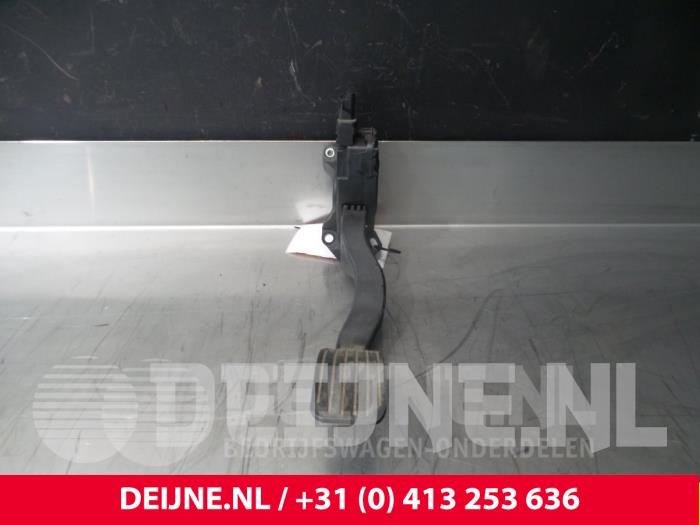 Peugeot 207 Accelerator pedal O49501
