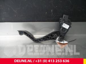 Peugeot 207 Accelerator pedal O49501 photo 3
