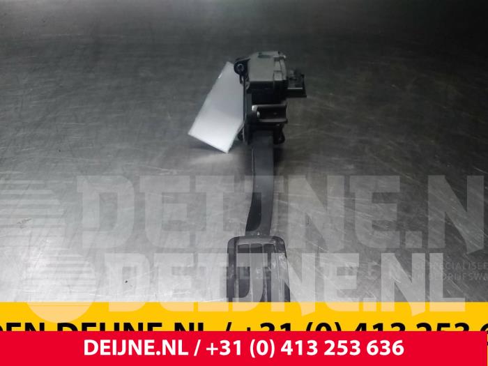 Peugeot Expert Gaspedal O49515