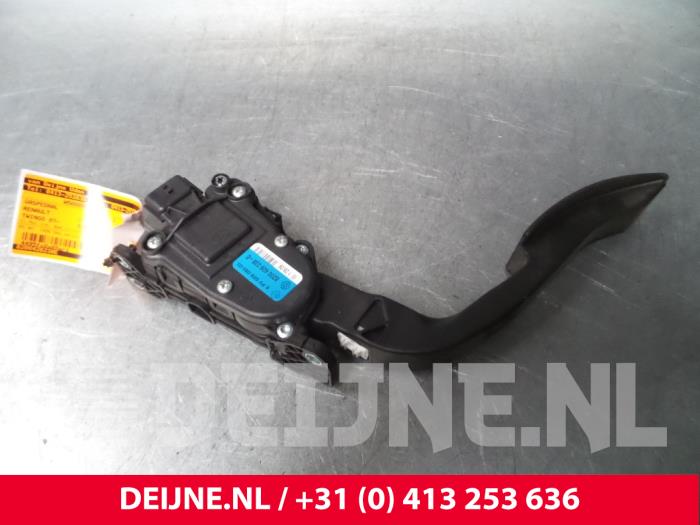 Renault Twingo Gaspedal O49533