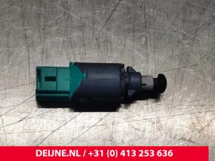 Mercedes Citan Brake light switch O49542 photo 4