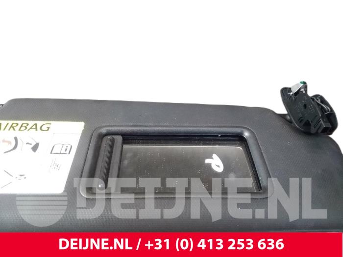 Audi Q3 Sun visor O49626