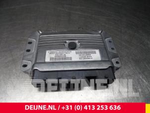Gebruikte Veercomputer Peugeot 407 (6C/J) 2.7 HDi V6 24V Prijs € 45,00 Margeregeling aangeboden door van Deijne Onderdelen Uden B.V.