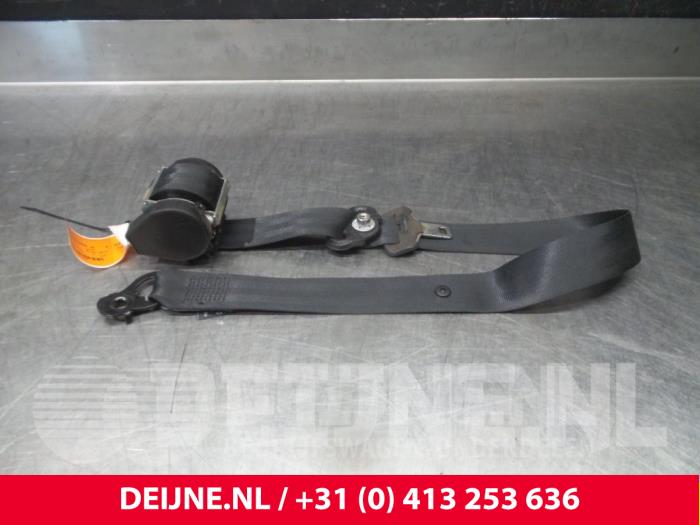 Opel Vivaro Veiligheidsgordel rechts-voor O49902
