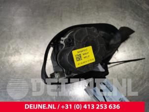 Renault Trafic Front seatbelt, right O50112 photo 3