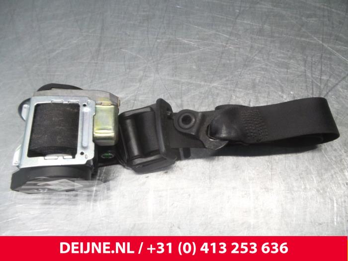 Mercedes E-Klasse Seatbelt tensioner, right O50166