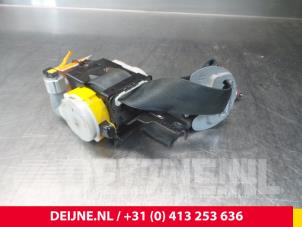 Hyundai H300 Gurtsrammer rechts O50171 foto 2