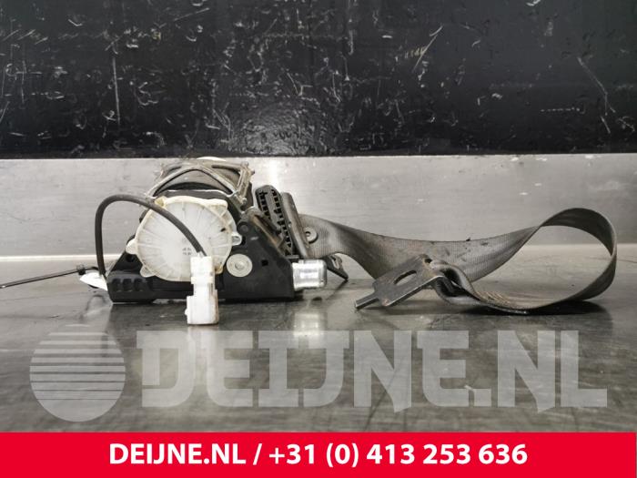 Renault Clio Gurtsrammer rechts hinten O50196