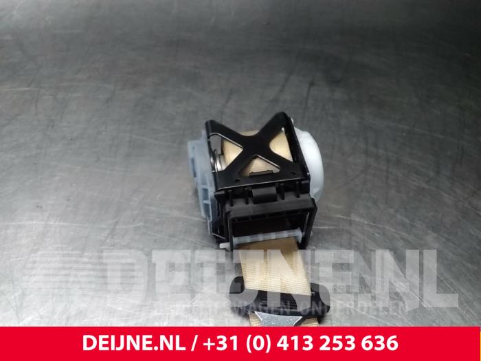 Audi A7 Veiligheidsgordel links-achter O50204