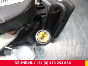 Mercedes B-Klasse Rear seatbelt, left O50215 photo 3