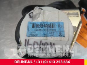 Ford KA Veiligheidsgordel rechts-achter O50259 foto 2