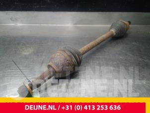 Gebruikte Aandrijfas links-voor Ford Transit Prijs € 84,70 Inclusief btw aangeboden door van Deijne Onderdelen Uden B.V.