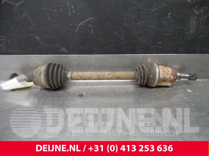 Ford Fiesta Aandrijfas links-voor O50521