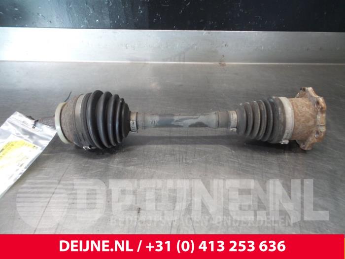 Volkswagen Polo Antriebswelle links vorne O50605