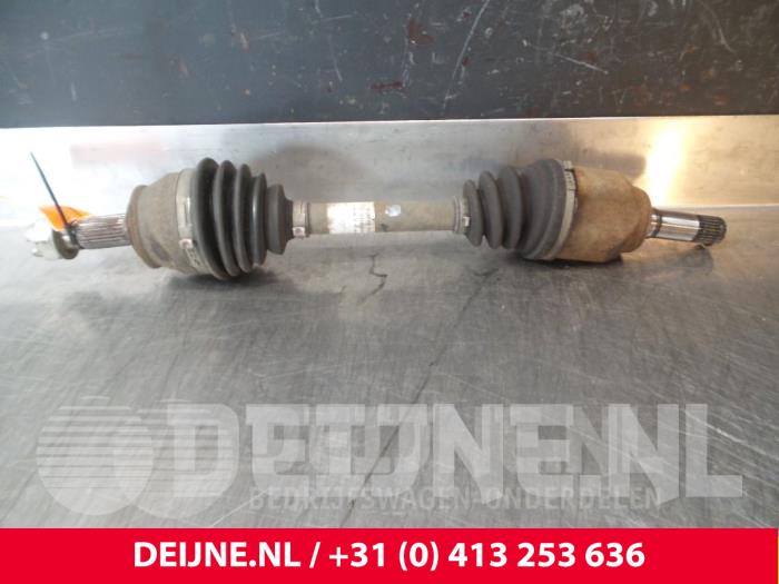 Fiat Fiorino Aandrijfas links-voor O50753