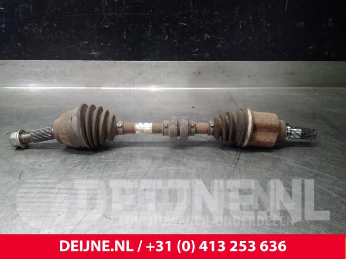 Nissan NV200 Aandrijfas links-voor O50773
