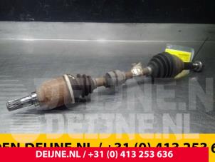 Nissan NV200 Front drive shaft, left O50774 photo 2