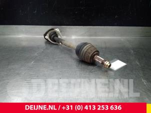 Renault Master Aandrijfas links-voor O50936 foto 3