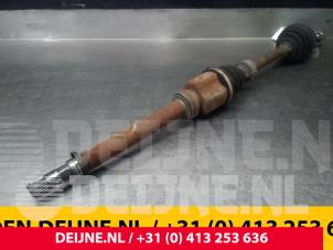 Nissan NV200 Front drive shaft, right O51262 photo 2