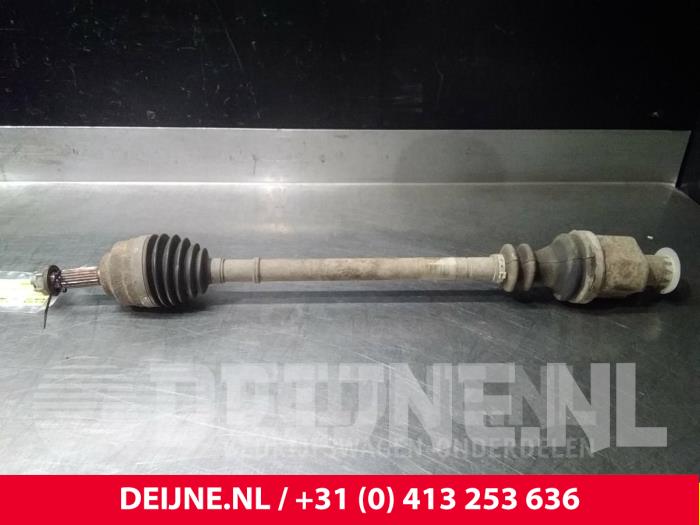 Nissan Kubistar Front drive shaft, right O51270
