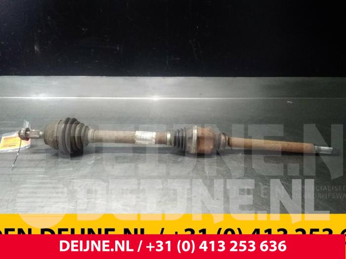 Citroen Berlingo Aandrijfas rechts-voor O51321