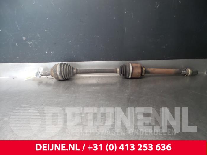 Renault Trafic Antriebswelle rechts vorne O51406
