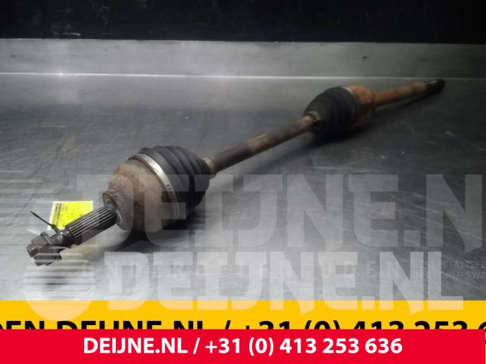 Renault Trafic Antriebswelle rechts vorne O51409