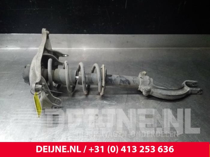 Audi A4 Schokdemperpoot links-voor O51472