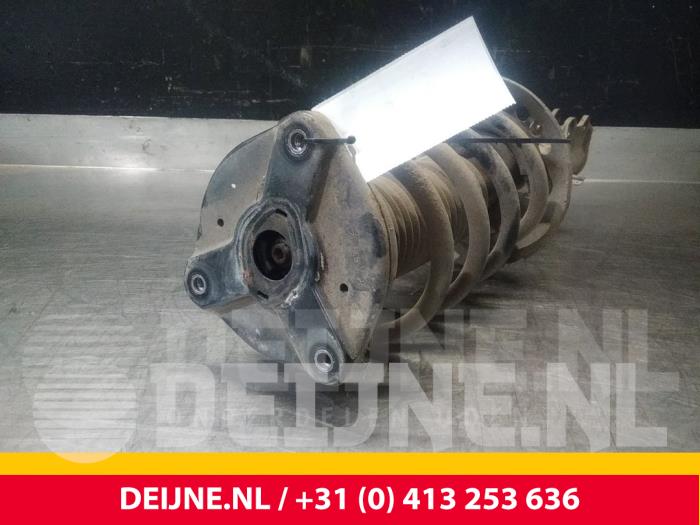 Mercedes Vito Schokdemperpoot links-voor O51509